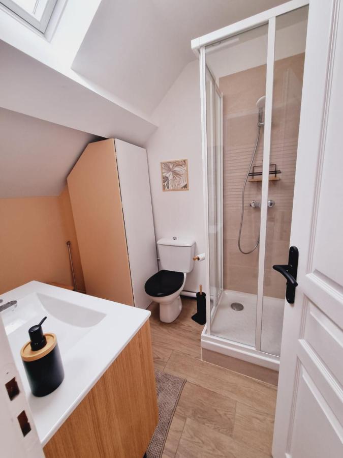 Duplex Neuf Centre Ville Avec Parking Neauphle-le-Château Esterno foto